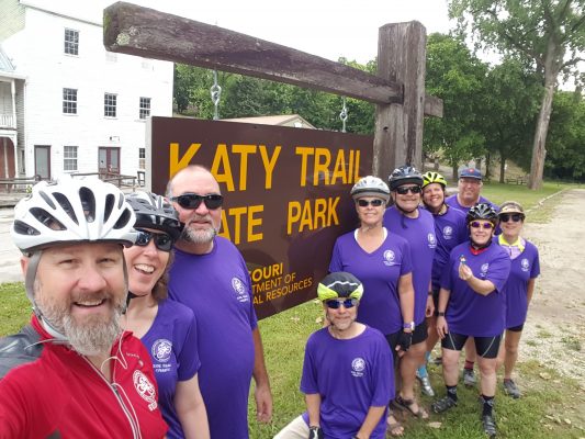 katy trail cyclists